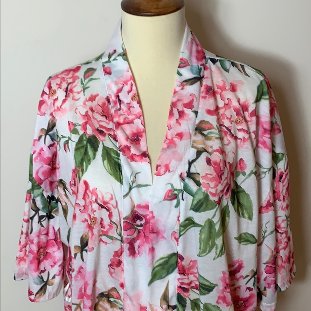 🍊4/$20 show me your Mumu robe missing belt
